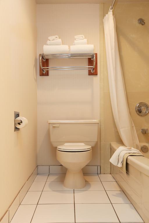 St. Albert Inn & Suites Saint Albert Quarto foto